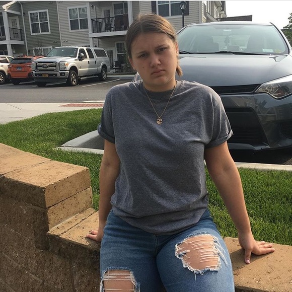 basic gray oversized tee - Picture 2 of 4